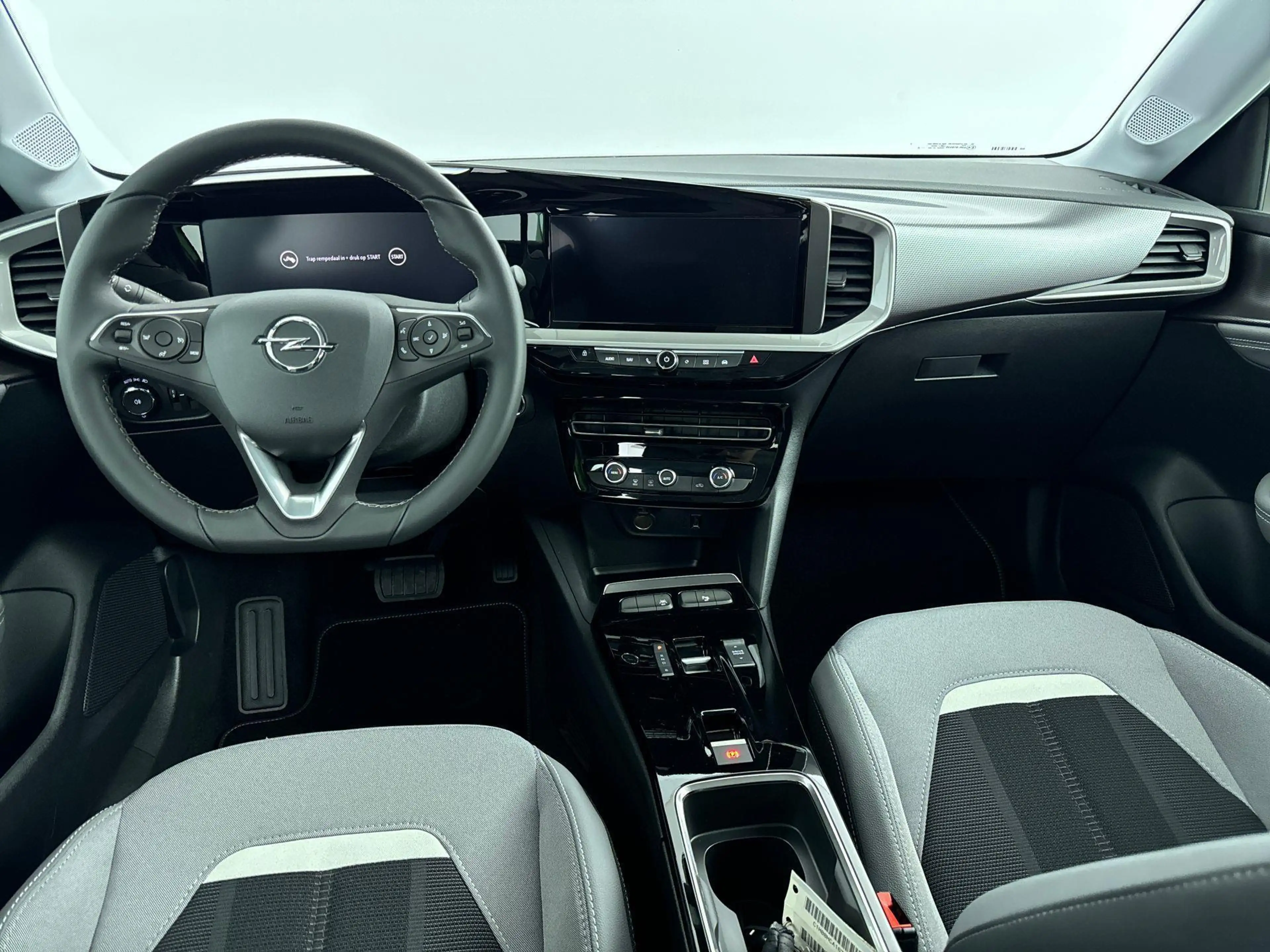 Opel Mokka-E EV 50kWh 136pk Elegance | Navigatie | Achteruitrij — photo 12
