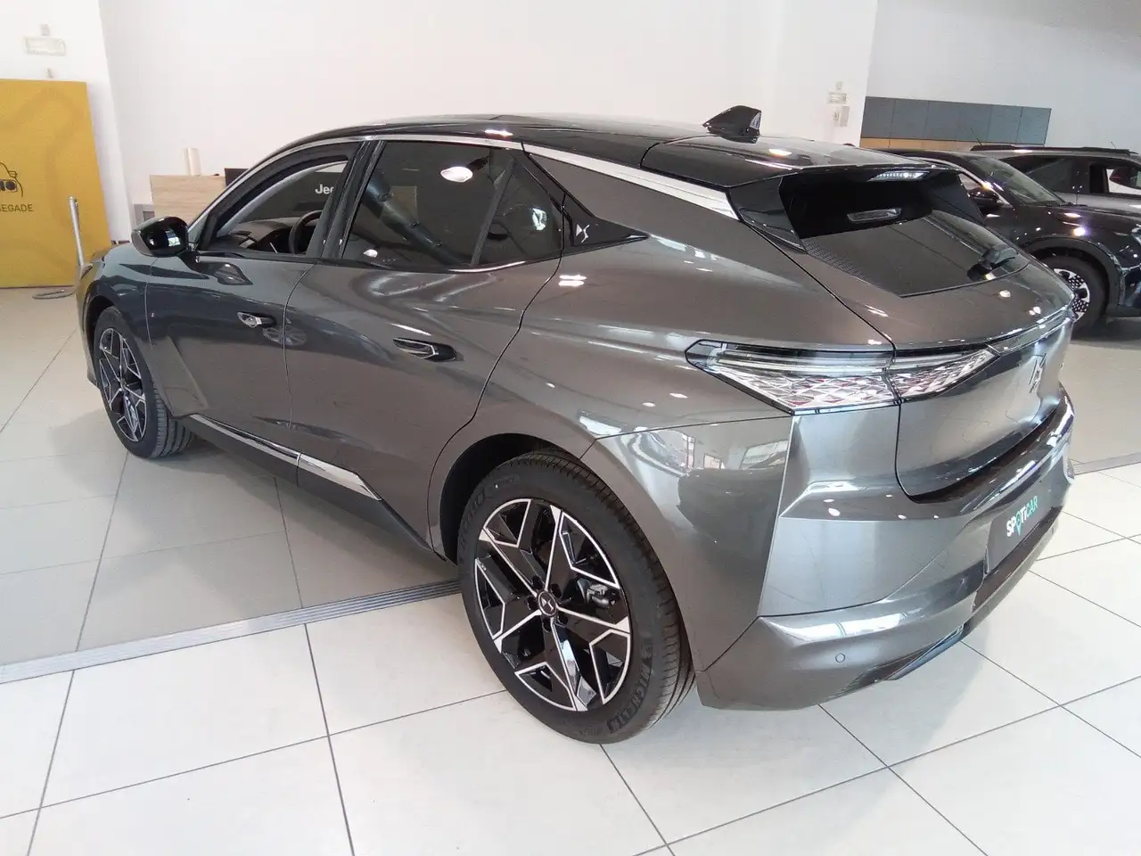 DS Automobiles DS 4 2024