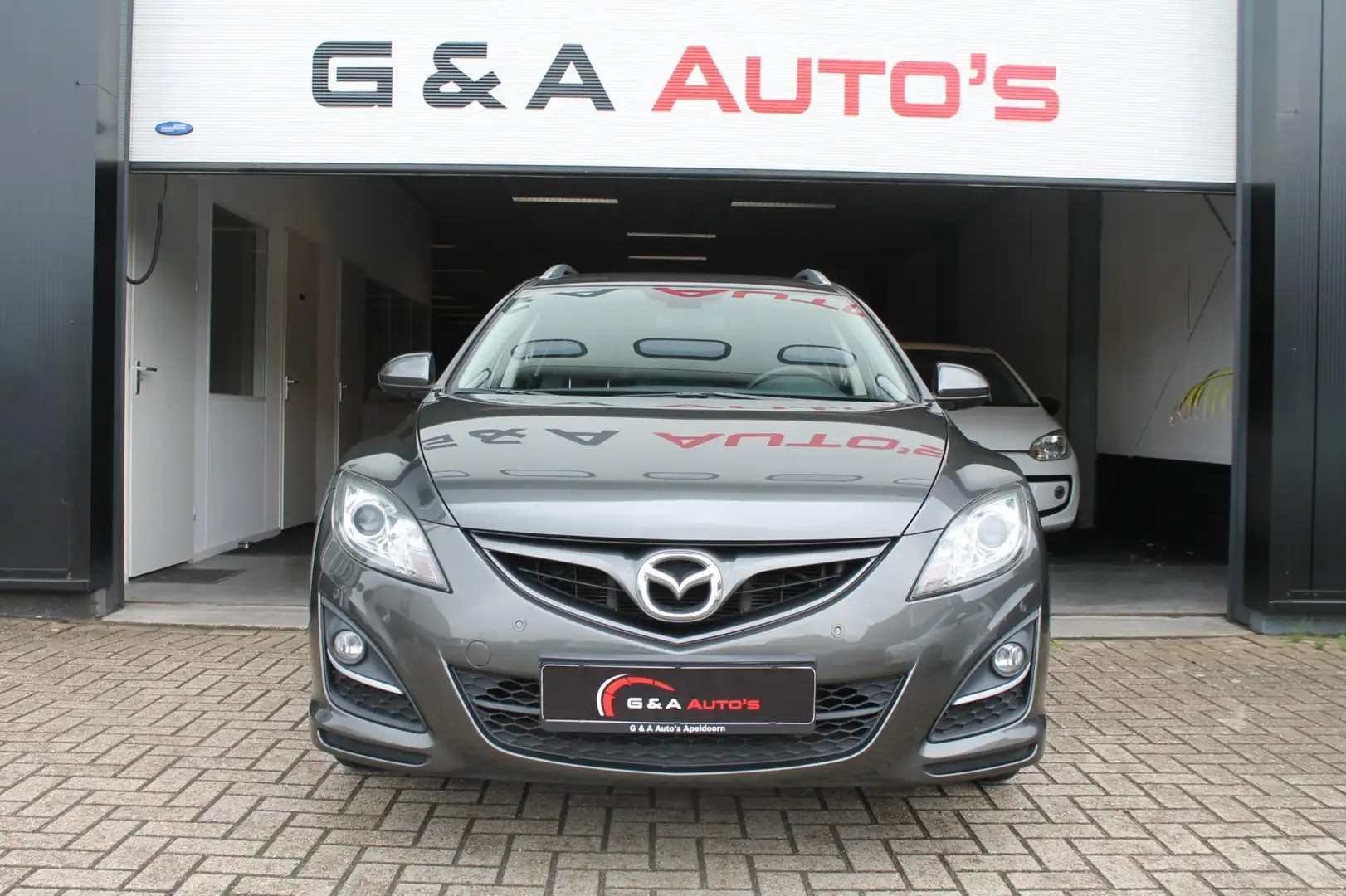 Mazda 6 Sportbreak 2.0/ AC/PDC/CRUISECTRL/ STOELVERW/BOSE/ Grau - 2