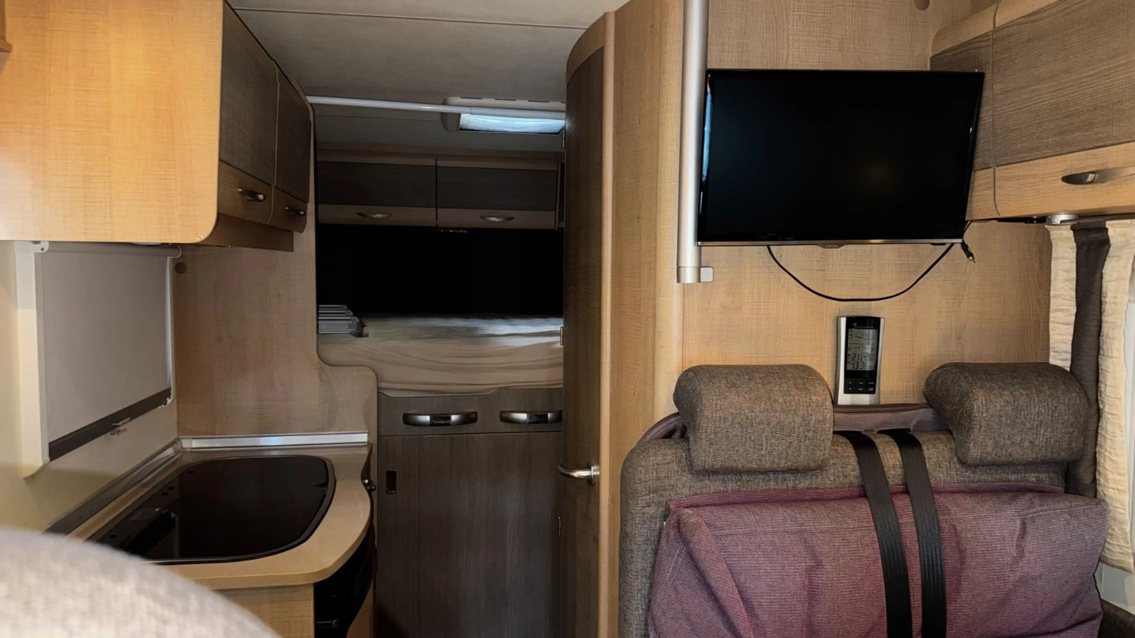 Fiat Ducato Bürstner Wohnmobil Travel Van T571 — photo 8