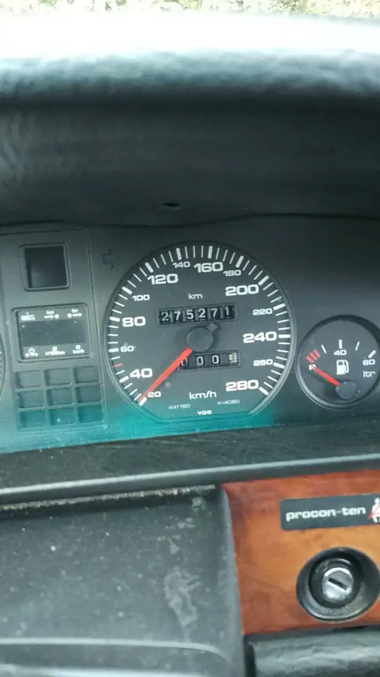 Audi A8 V8 quattro, foto 9