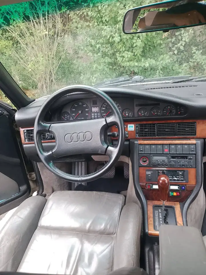 Audi A8 V8 quattro, foto 8