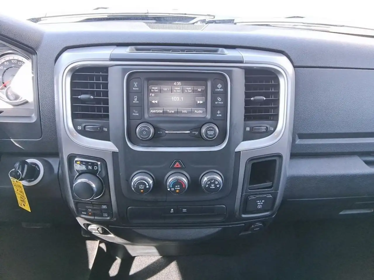 RAM 1500 fotografie RAM 1500