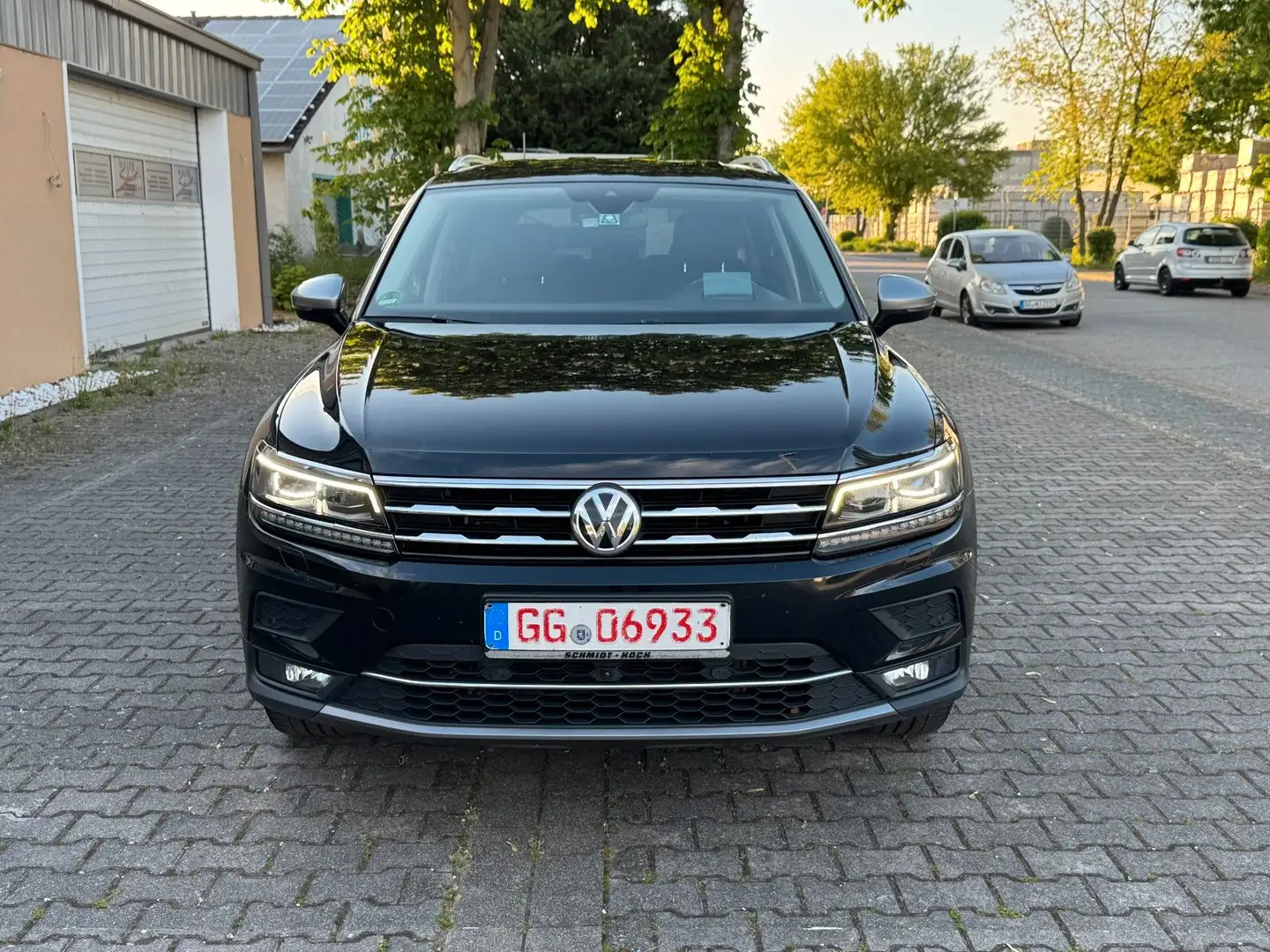 Volkswagen Tiguan Allspace Highline4-Motion7Sitze360*ACCHUD Zwart - 2