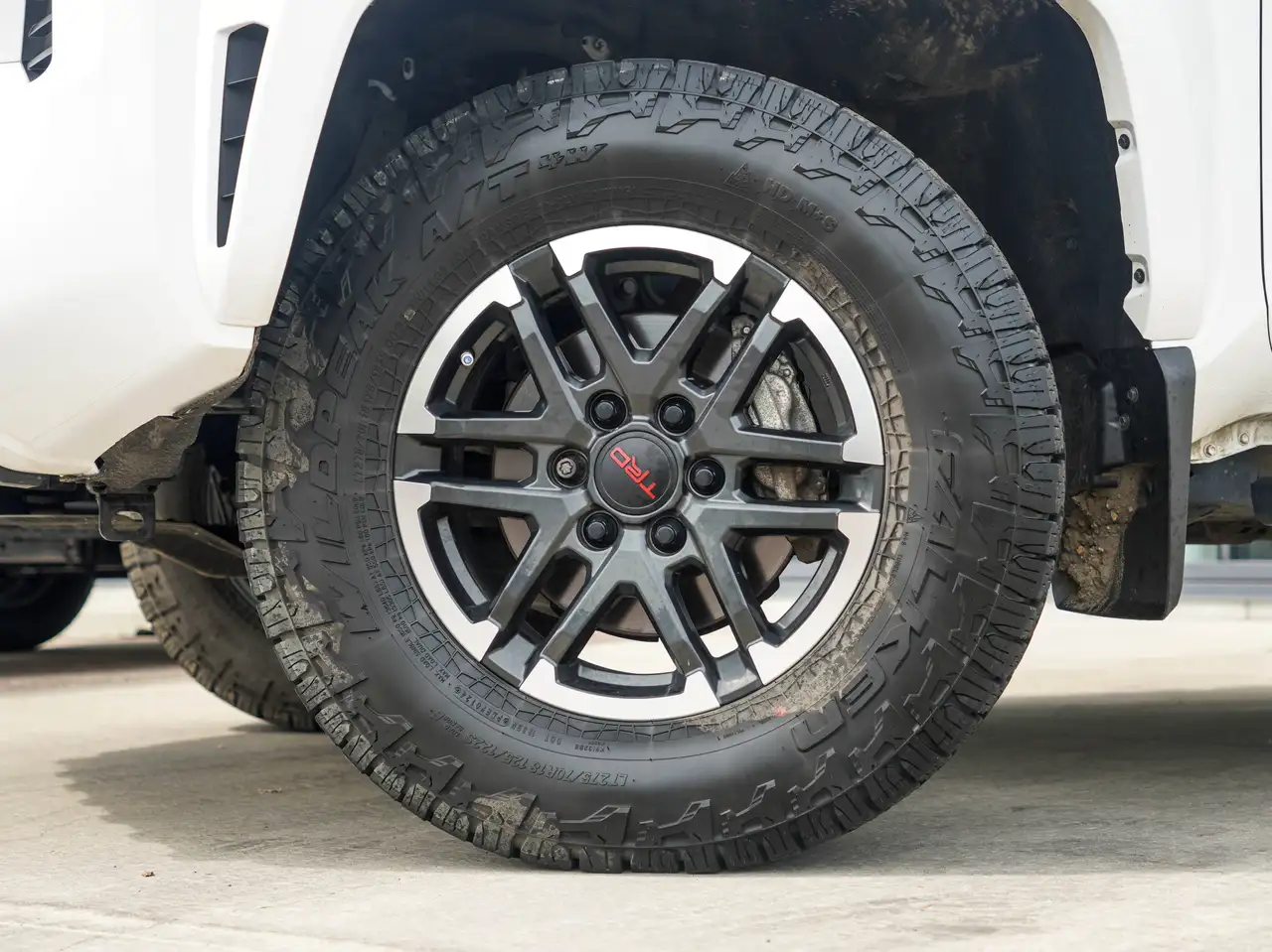 Toyota Tacoma photo Toyota Tacoma