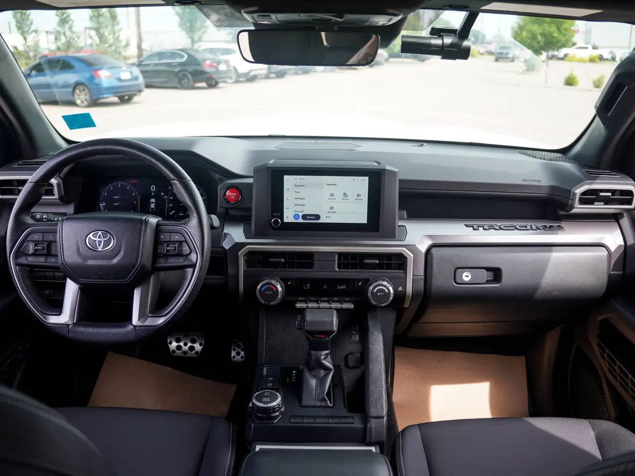 Toyota Tacoma photo Toyota Tacoma