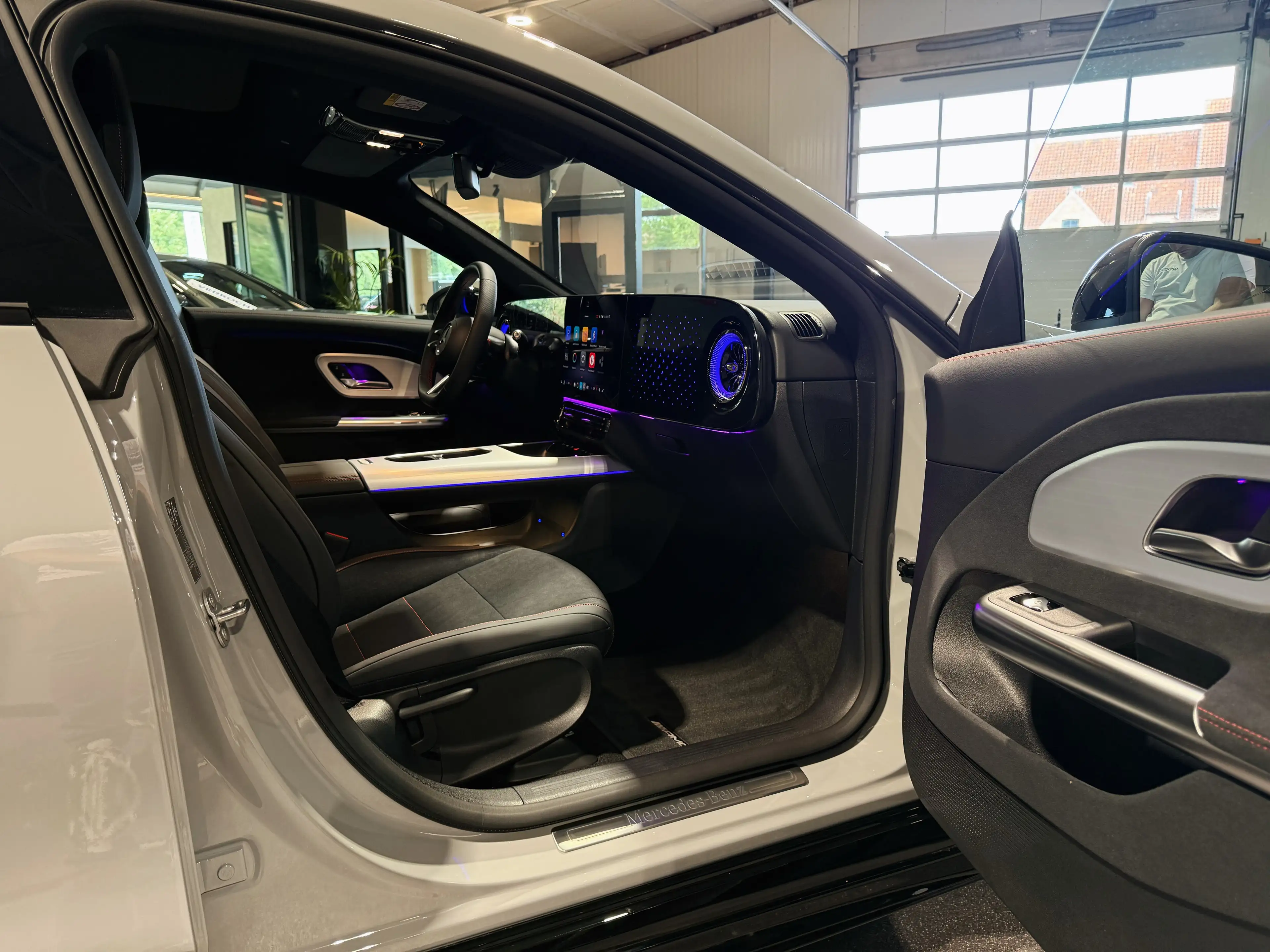 Mercedes-Benz CLA 250 250+ Coupé EQ AMG-Line Alpine Grey - Garantie — photo 13