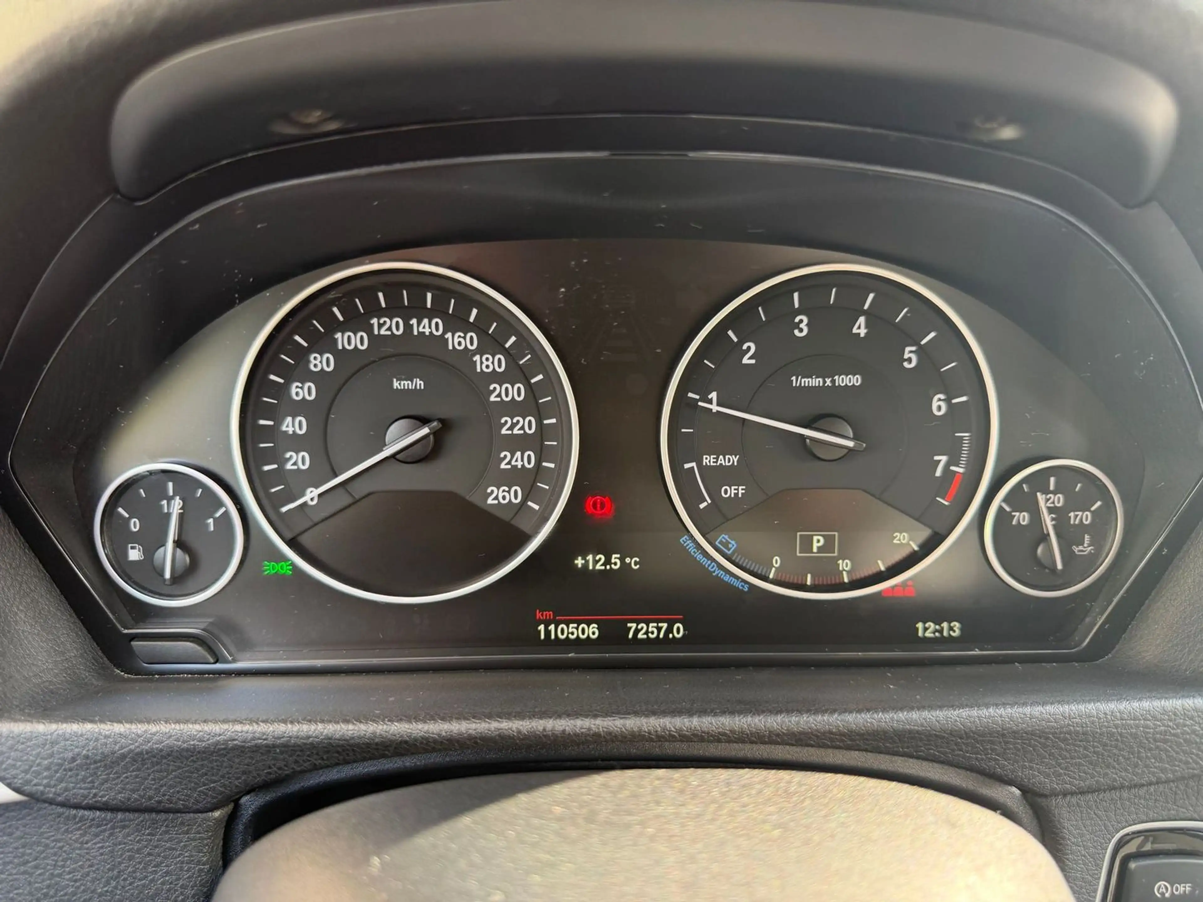 BMW 320 Advantage — photo 15