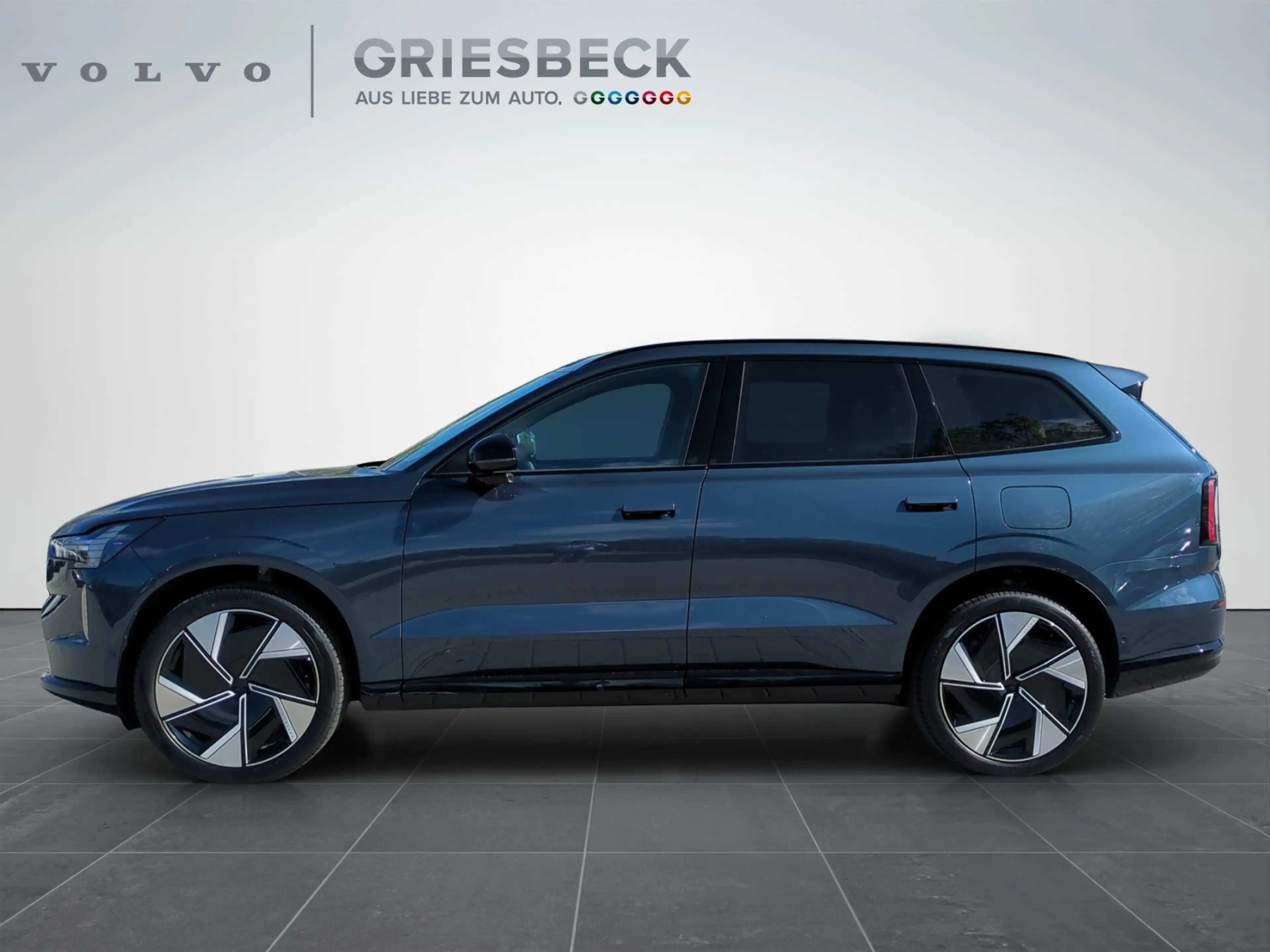 Volvo EX90 Twin Ultra Performance - 7 Siitzer — photo 2