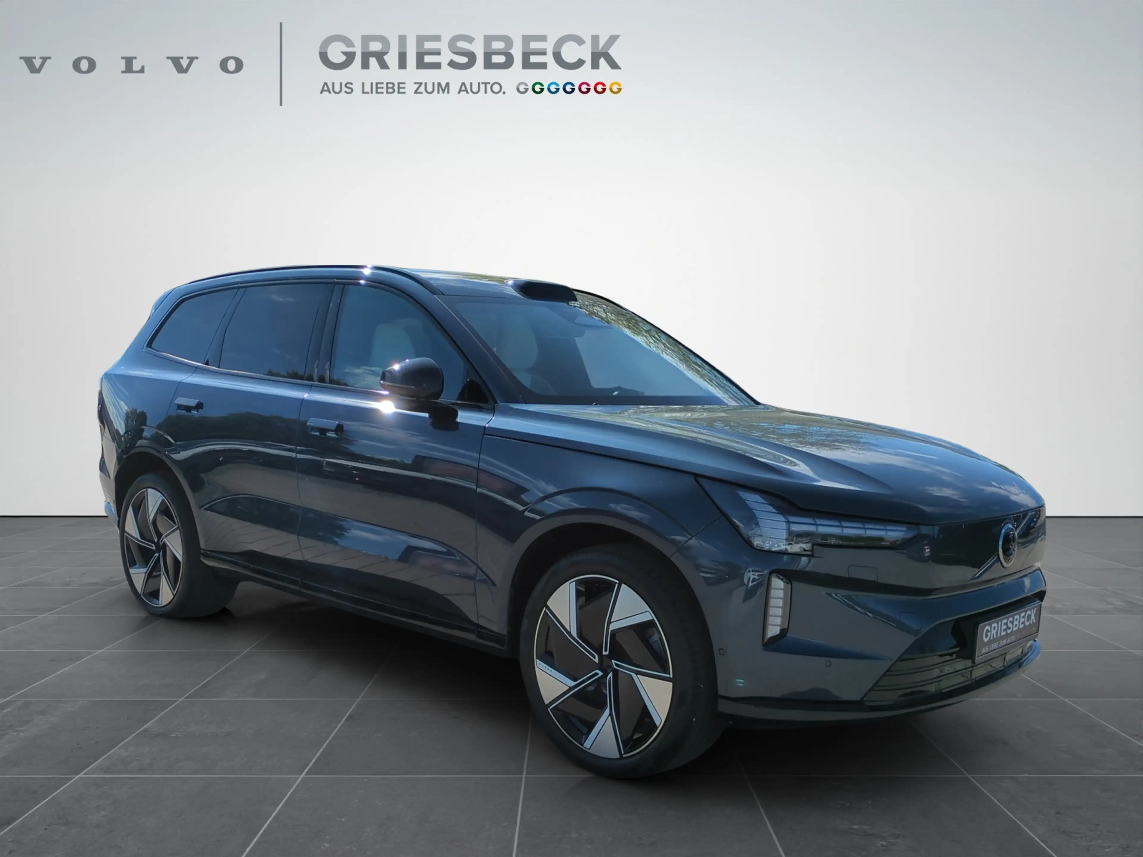 Volvo EX90 Twin Ultra Performance - 7 Siitzer — photo 6