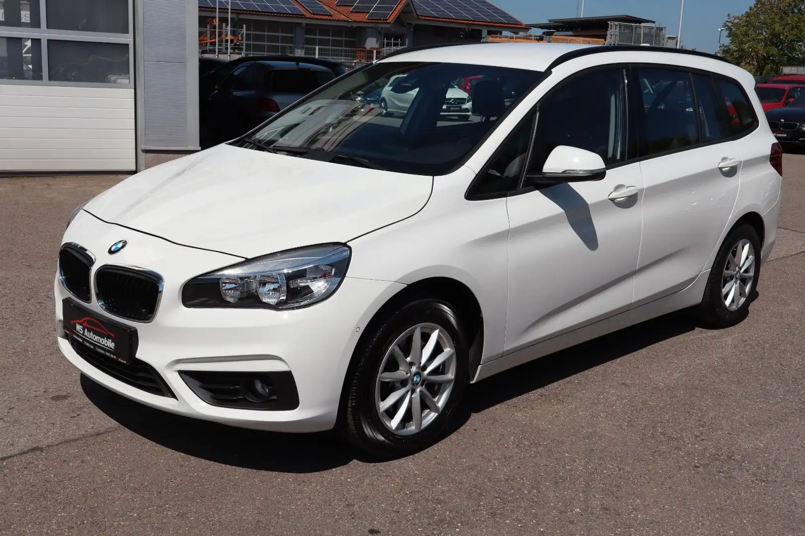 BMW 218 i Gran Tourer Advantage 1. Hand Weiß - 1