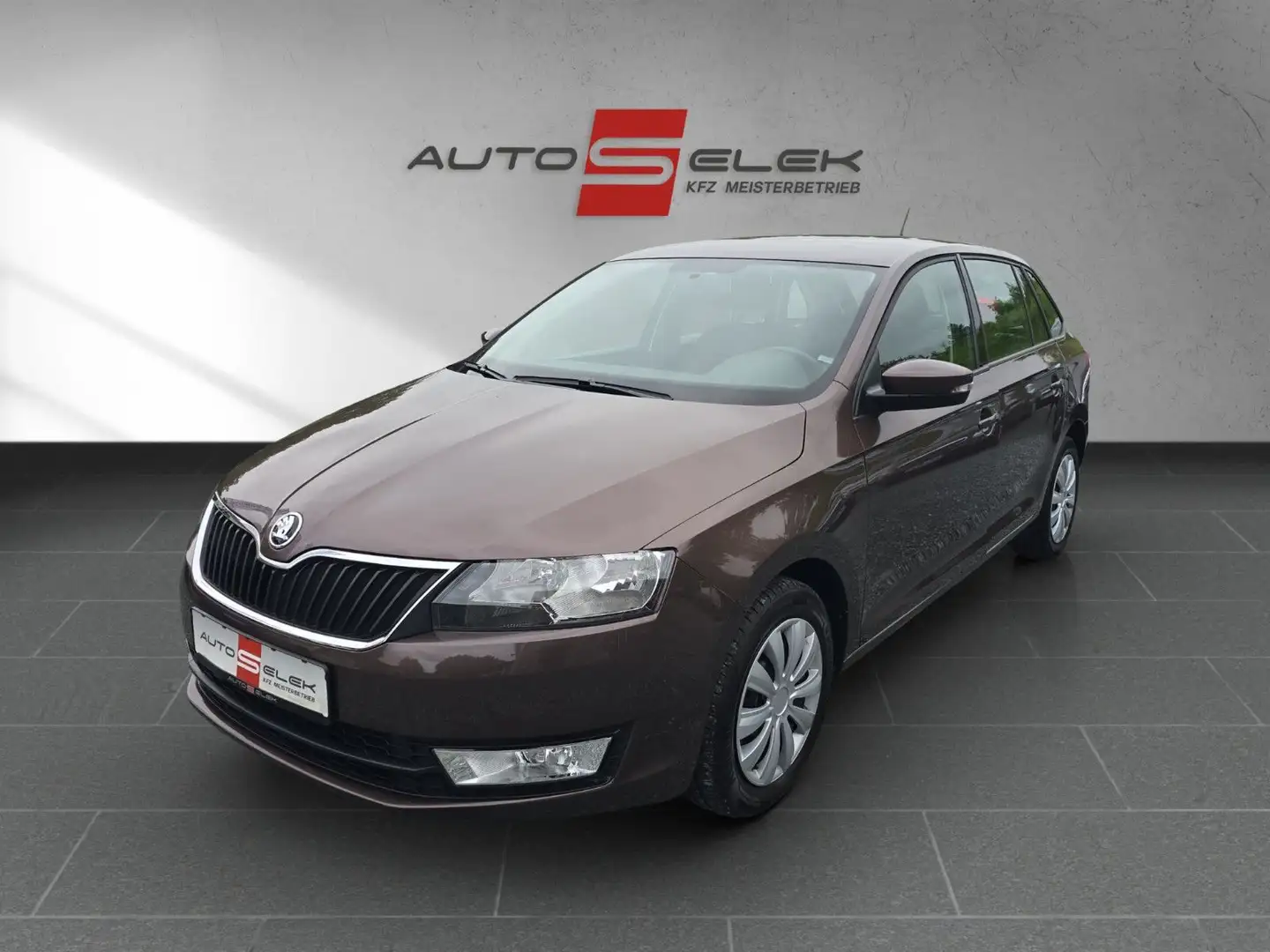 Skoda Rapid/Spaceback Spaceback Ambition/KLiMA/PDC/TÜV NEU Marrone - 1