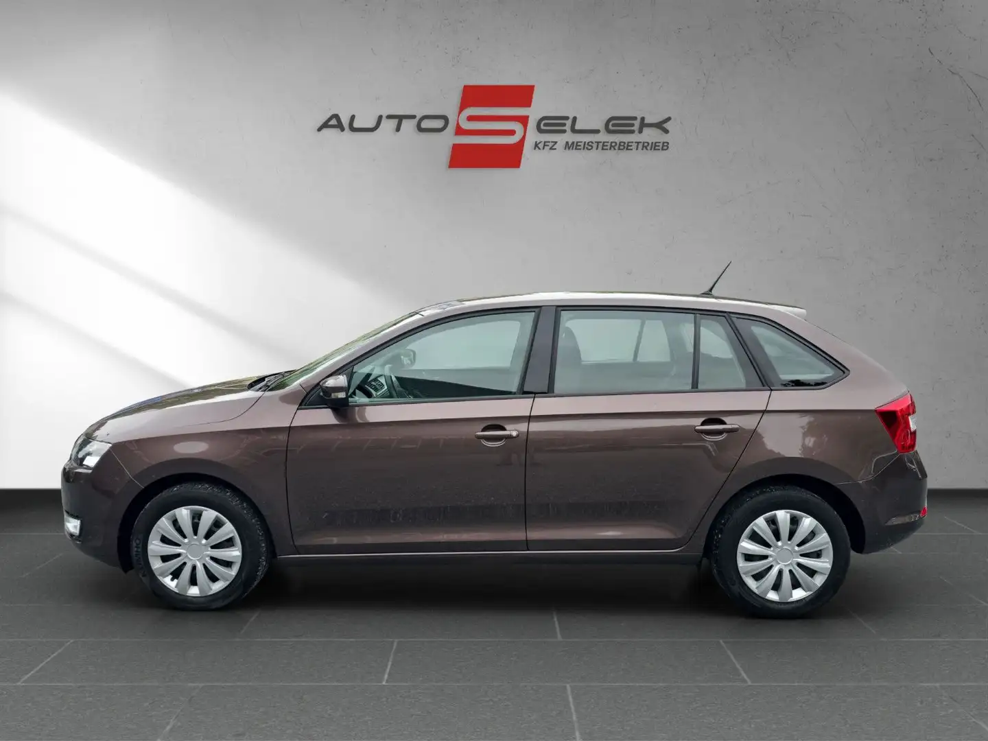 Skoda Rapid/Spaceback Spaceback Ambition/KLiMA/PDC/TÜV NEU Marrone - 2