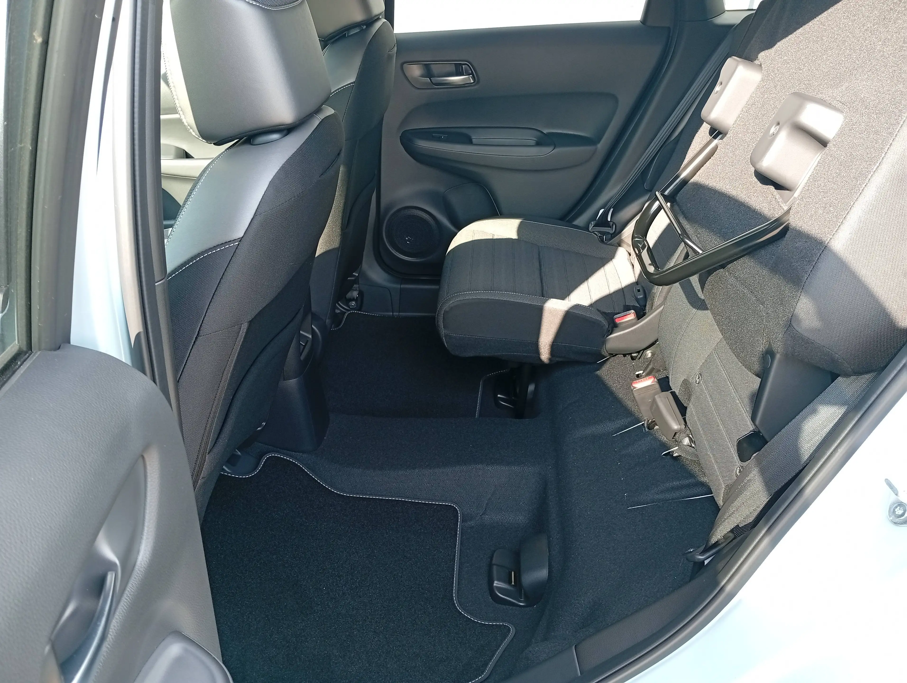 Honda Jazz Jazz Hybrid e:HEV 1.5 i-MMD Hybrid Crosstar Advance — photo 8