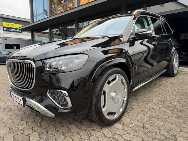 Mercedes-Benz GLS 600
