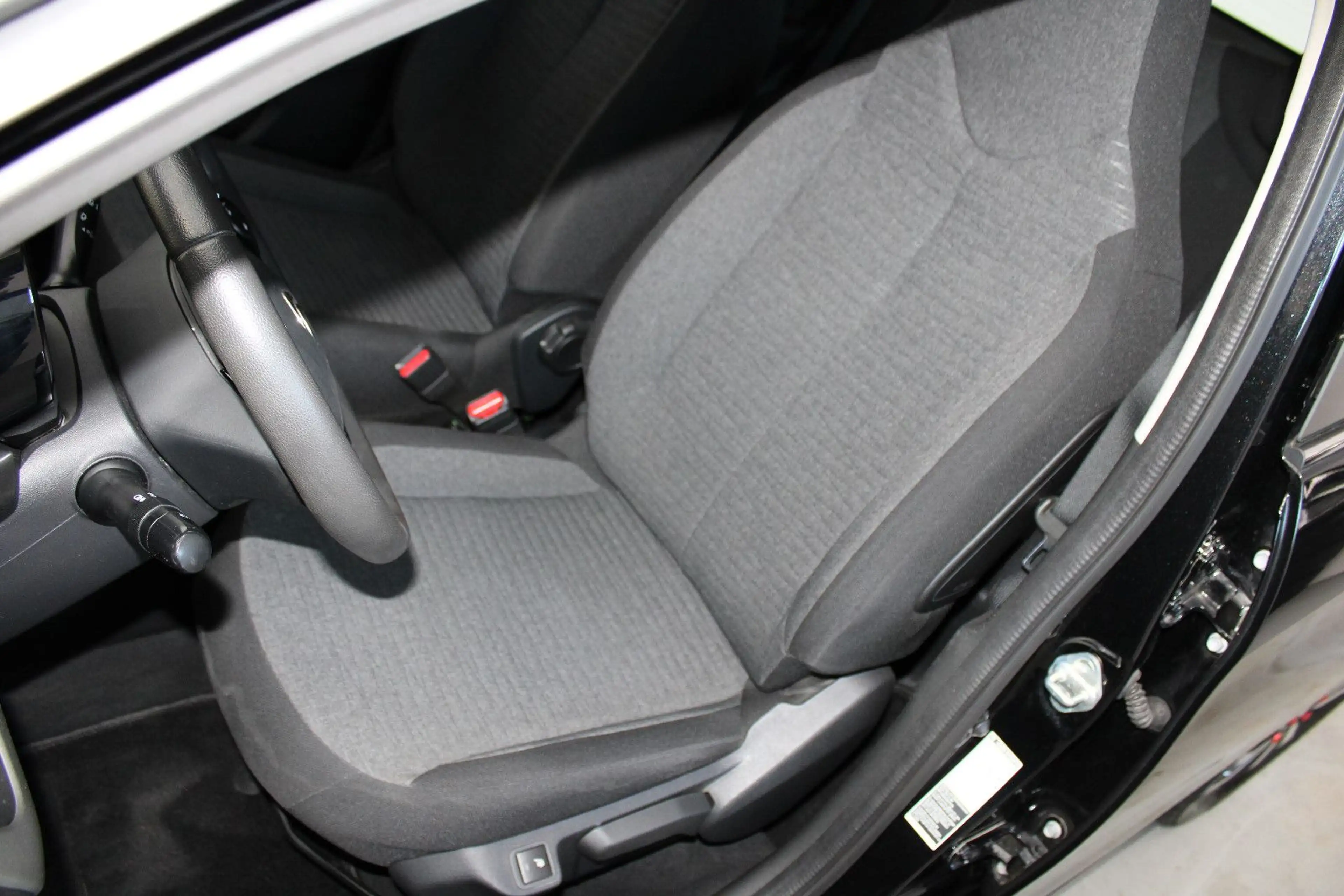Citroen C1 Shine+SHZ+KLIMA+8FACH+TEMP+ — photo 14