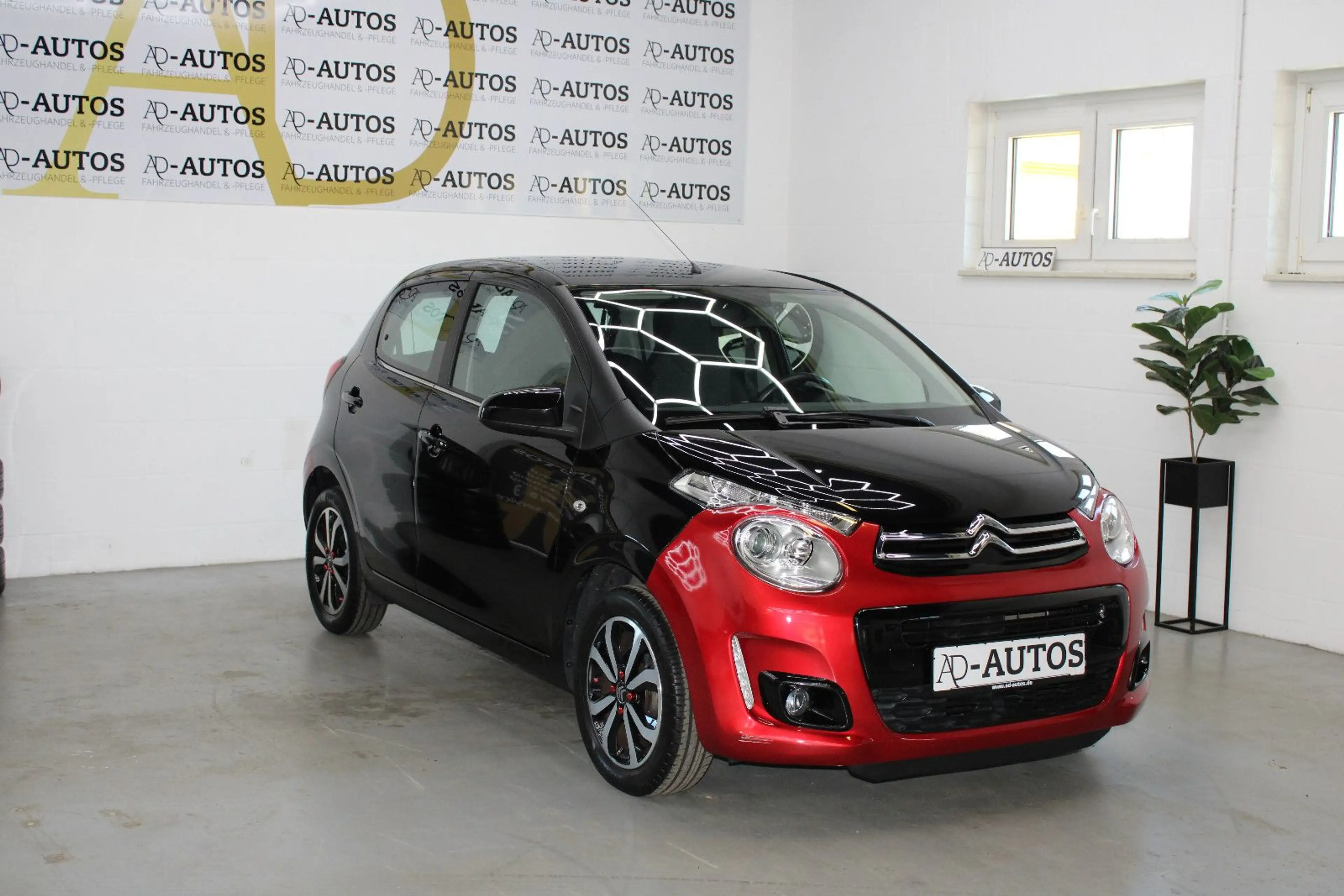 Citroen C1 Shine+SHZ+KLIMA+8FACH+TEMP+ — photo 3