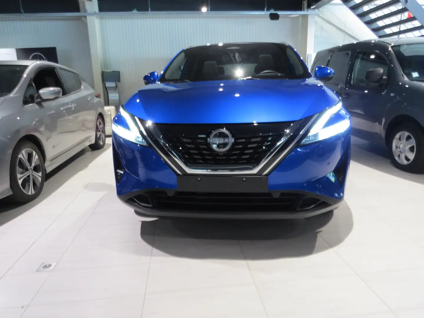 Nissan Qashqai Qashqai 1.5 DIG-E-Power Tekna Blau - 2