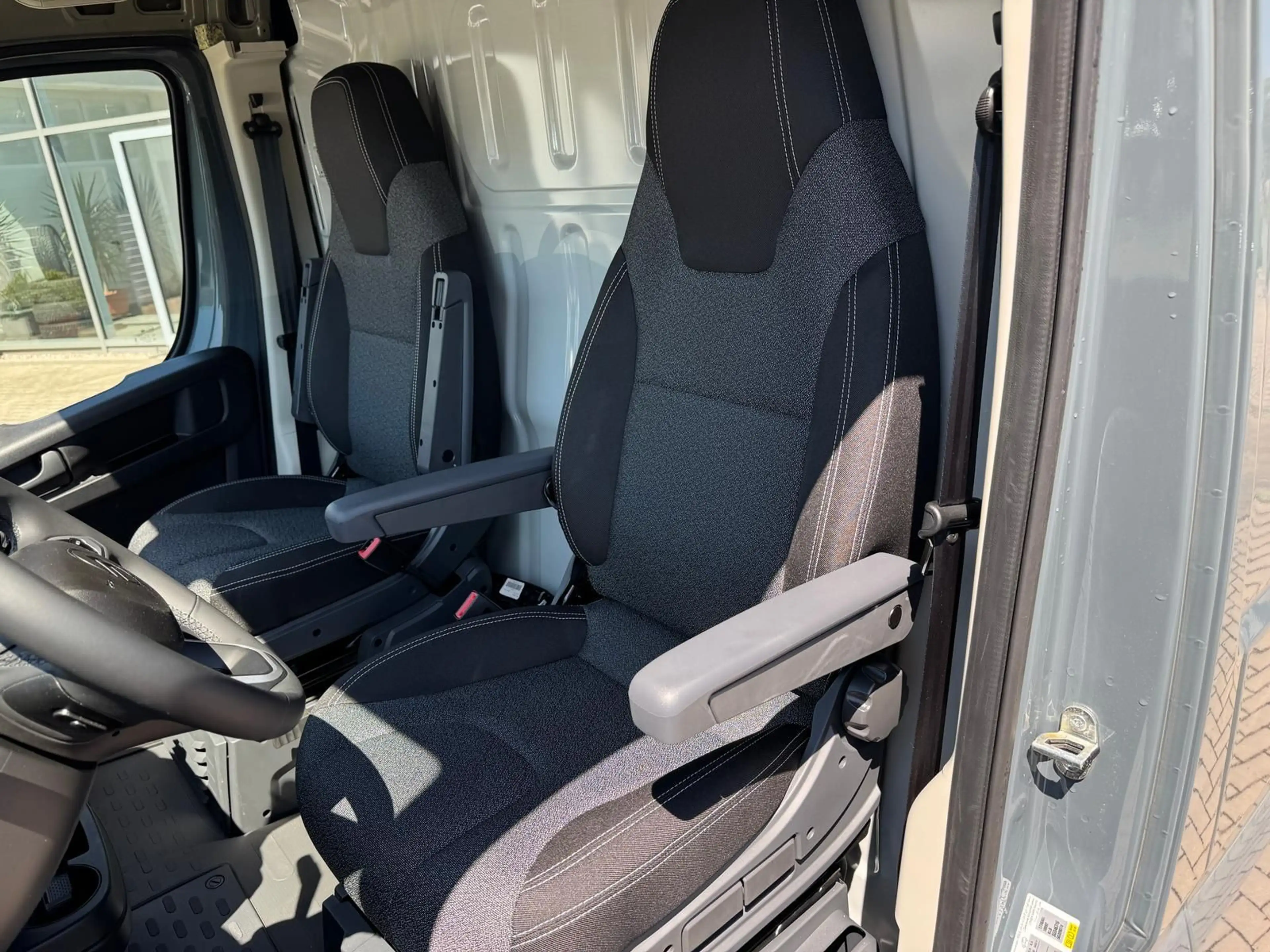 Citroen Jumper L3H2 Autom. Navi RKF ALU — photo 10