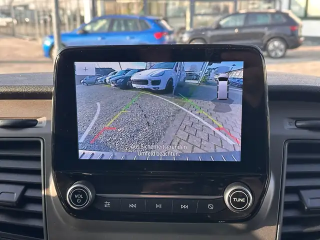 Ford Tourneo Custom view 8