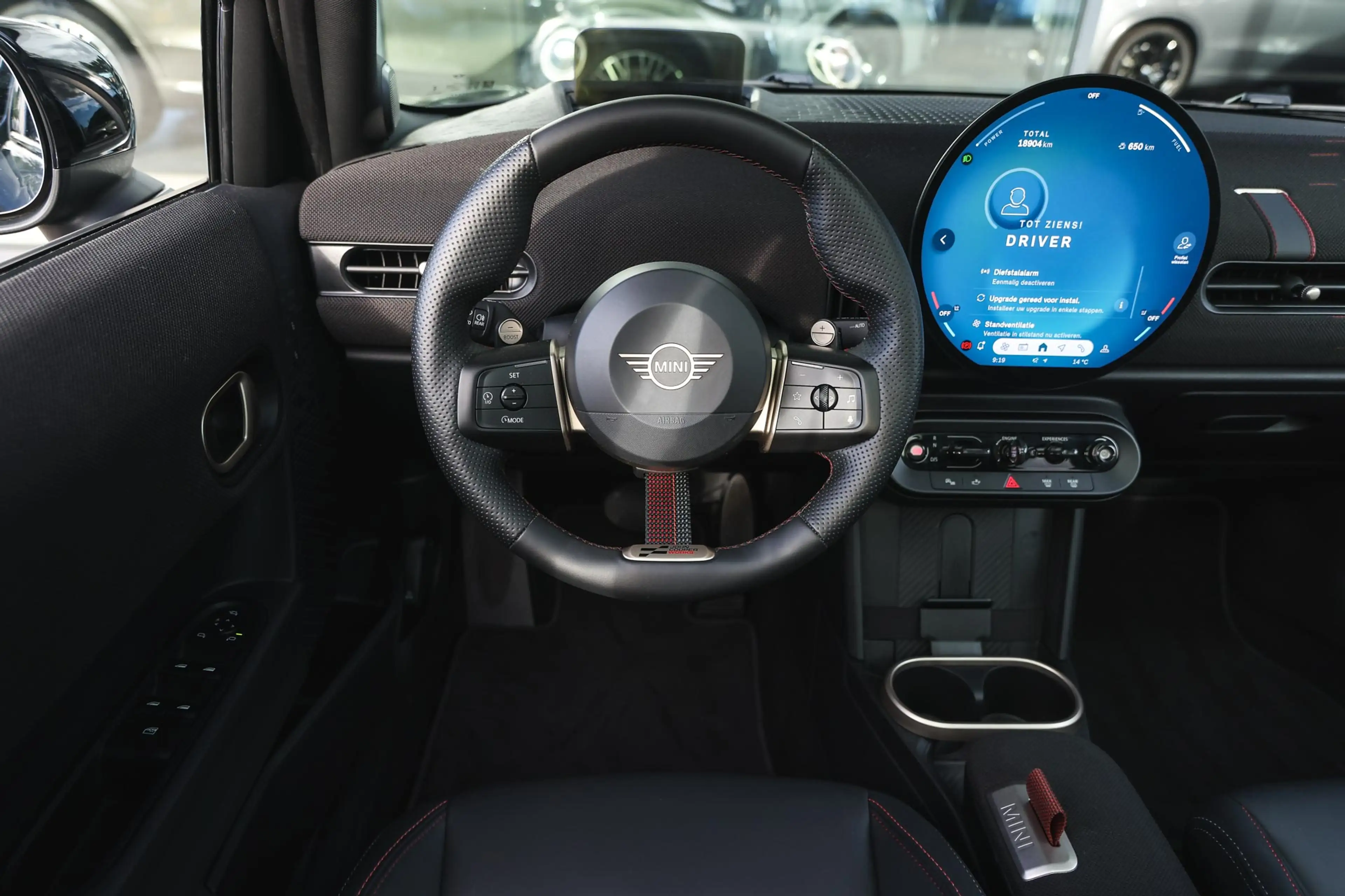 MINI Cooper S Hatchback Automaat / JCW / Pakket XL / 18" John Co — photo 3