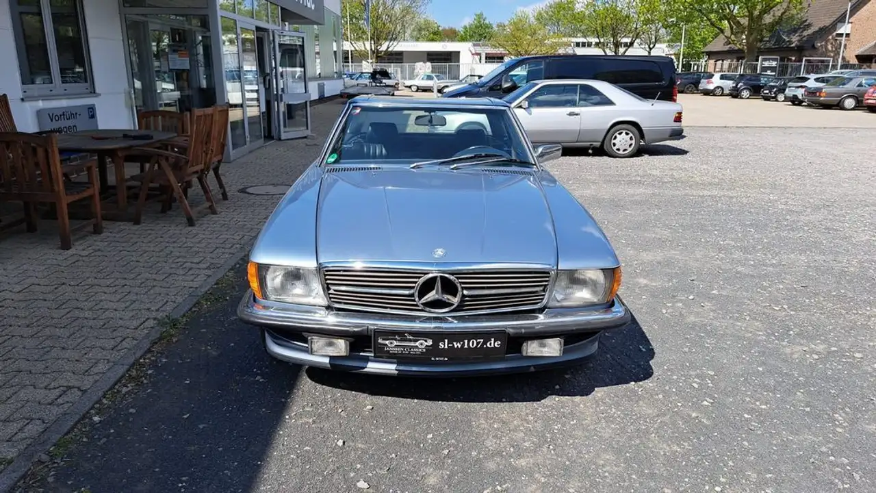 Mercedes-Benz SL 300 Automatik, foto 4