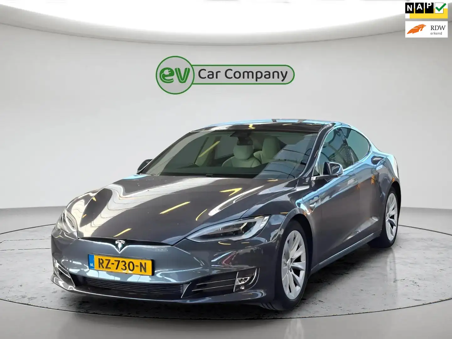 Tesla Model S 75D Base | SOH 87% | Panoramadak | Luchtvering | L Grau - 1