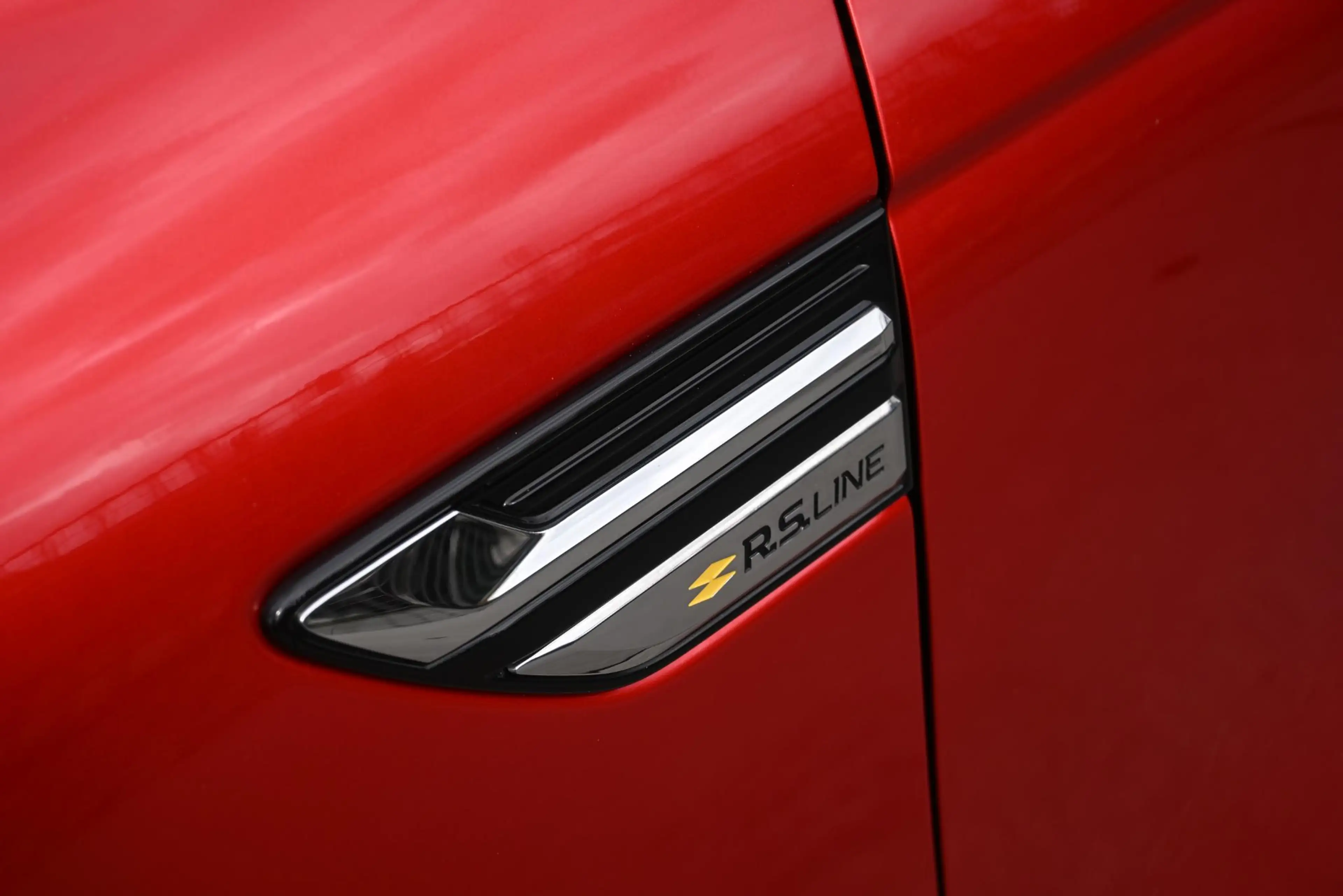 Renault Arkana E-Tech Hybrid 145 R.S. Line | ADAPT. CRUISE CONTRO — photo 6