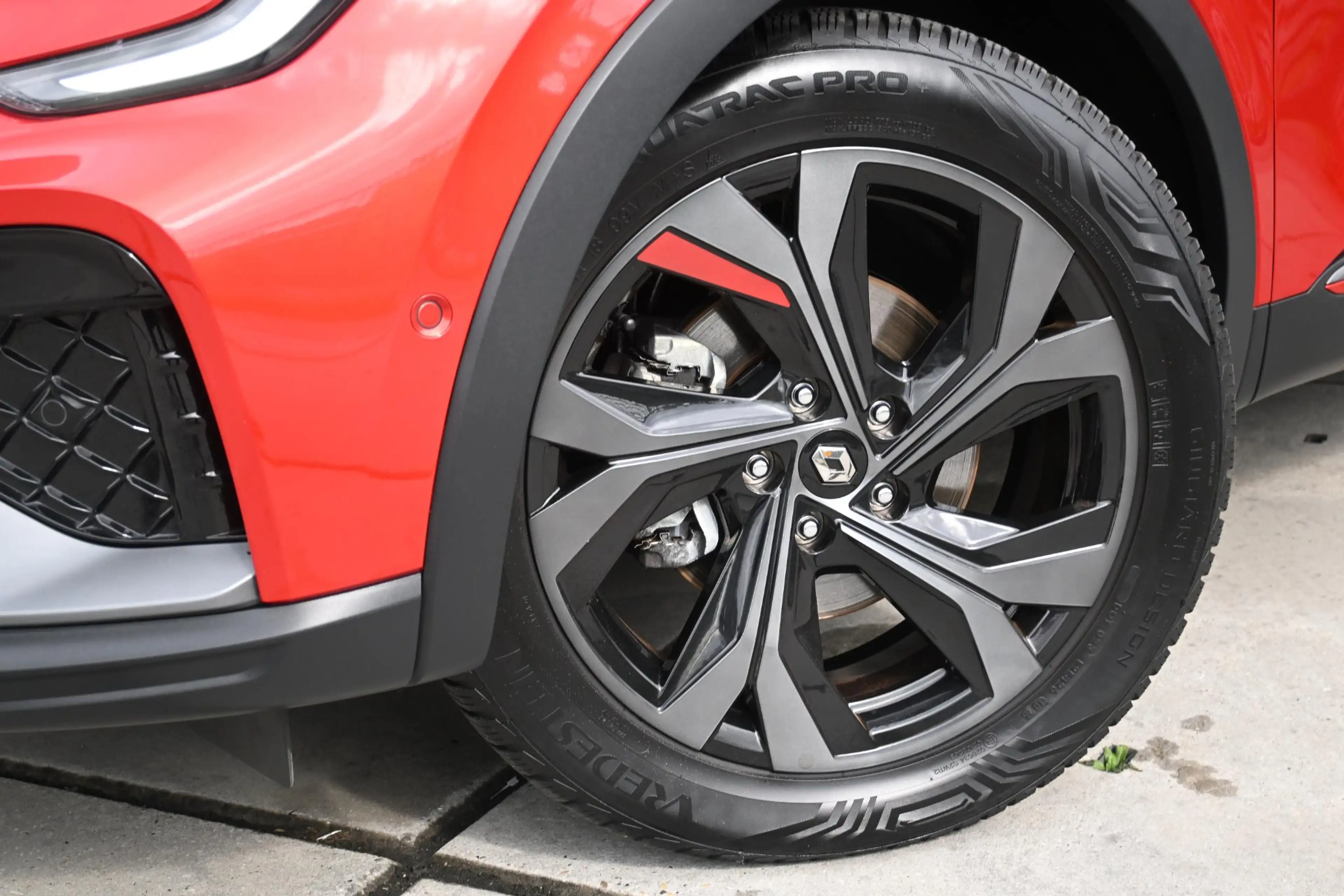 Renault Arkana E-Tech Hybrid 145 R.S. Line | ADAPT. CRUISE CONTRO — photo 4