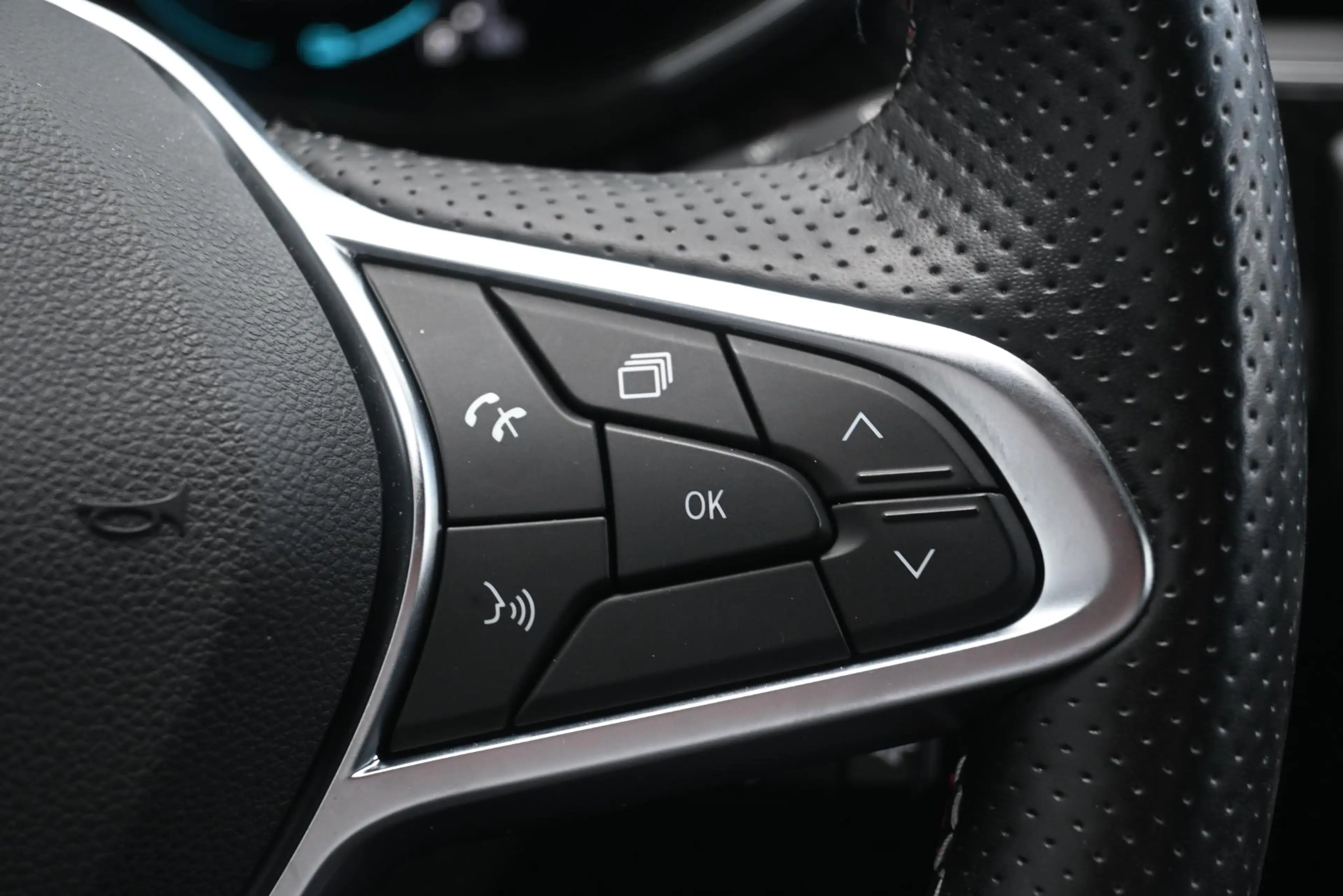 Renault Arkana E-Tech Hybrid 145 R.S. Line | ADAPT. CRUISE CONTRO — photo 18