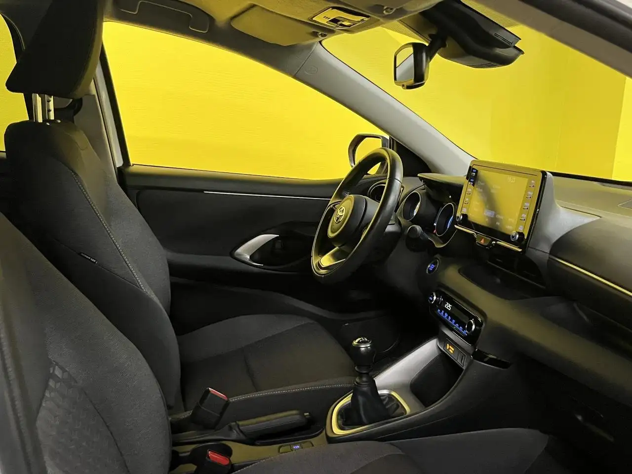 Toyota Yaris Yaris — photo 19