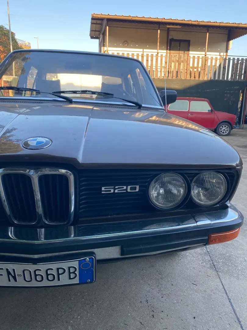 BMW 520 520 Marrone - 1