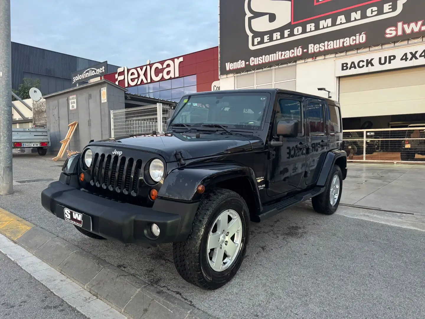 Jeep Wrangler Unlimited 2.8CRD Sahara Aut. - 1
