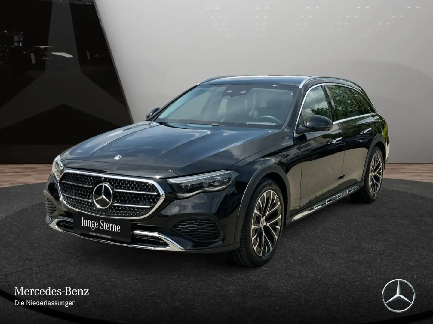 Mercedes-Benz E 450 T 4M Avantgarde Fahrass 360° Airmat Distr. Negro - 2