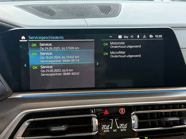 BMW X5 view 10