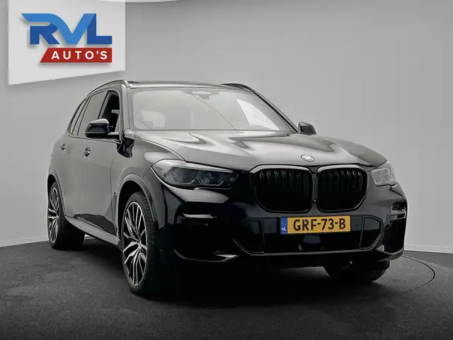 BMW X5 view 4