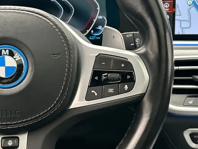 BMW X5 view 16