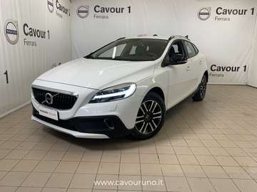 D2 Geartronic Cross Country Business Plus
