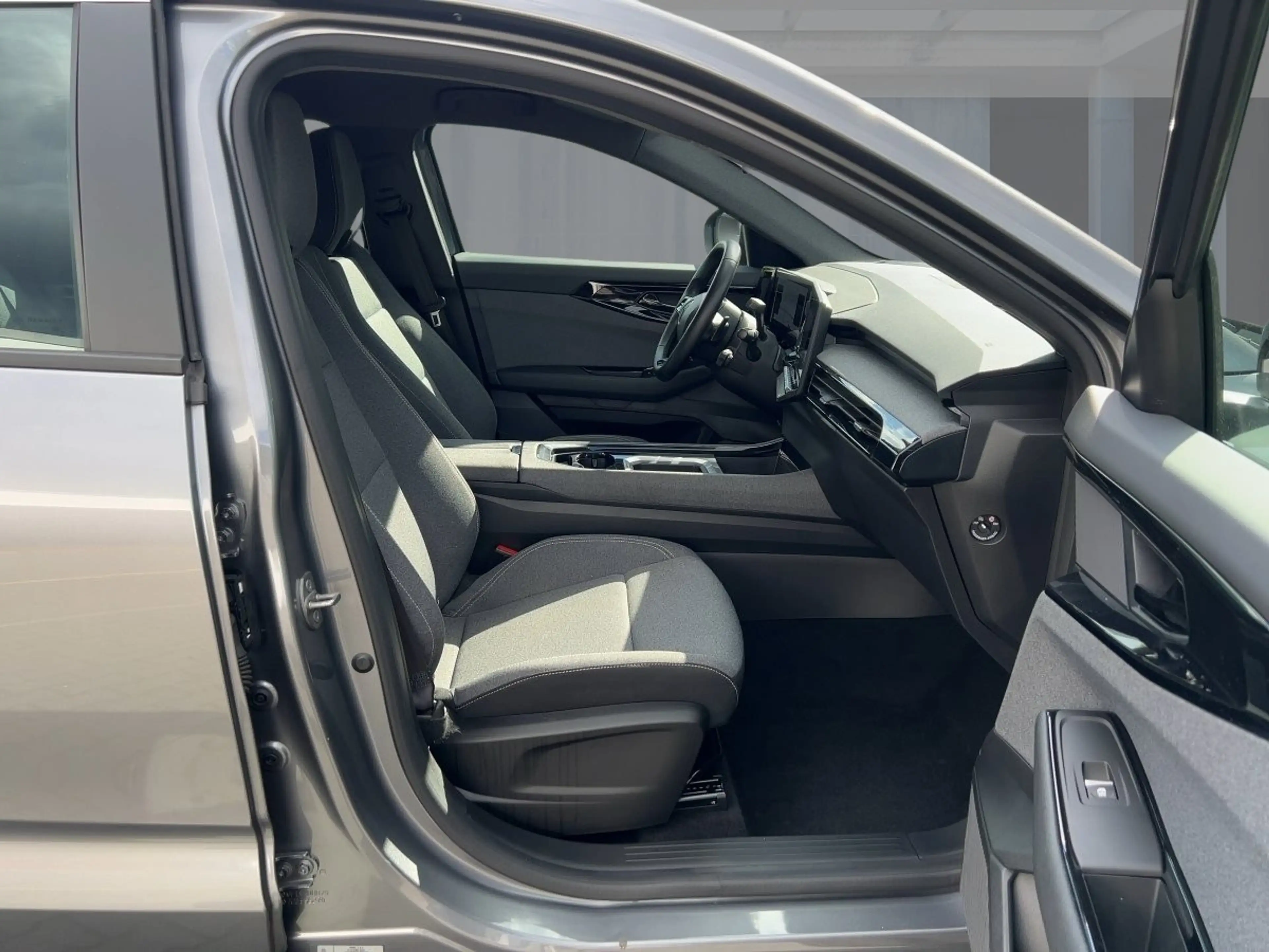 Renault Austral Evolution MildHybrid 160 Aut. Sitzhzg — photo 8