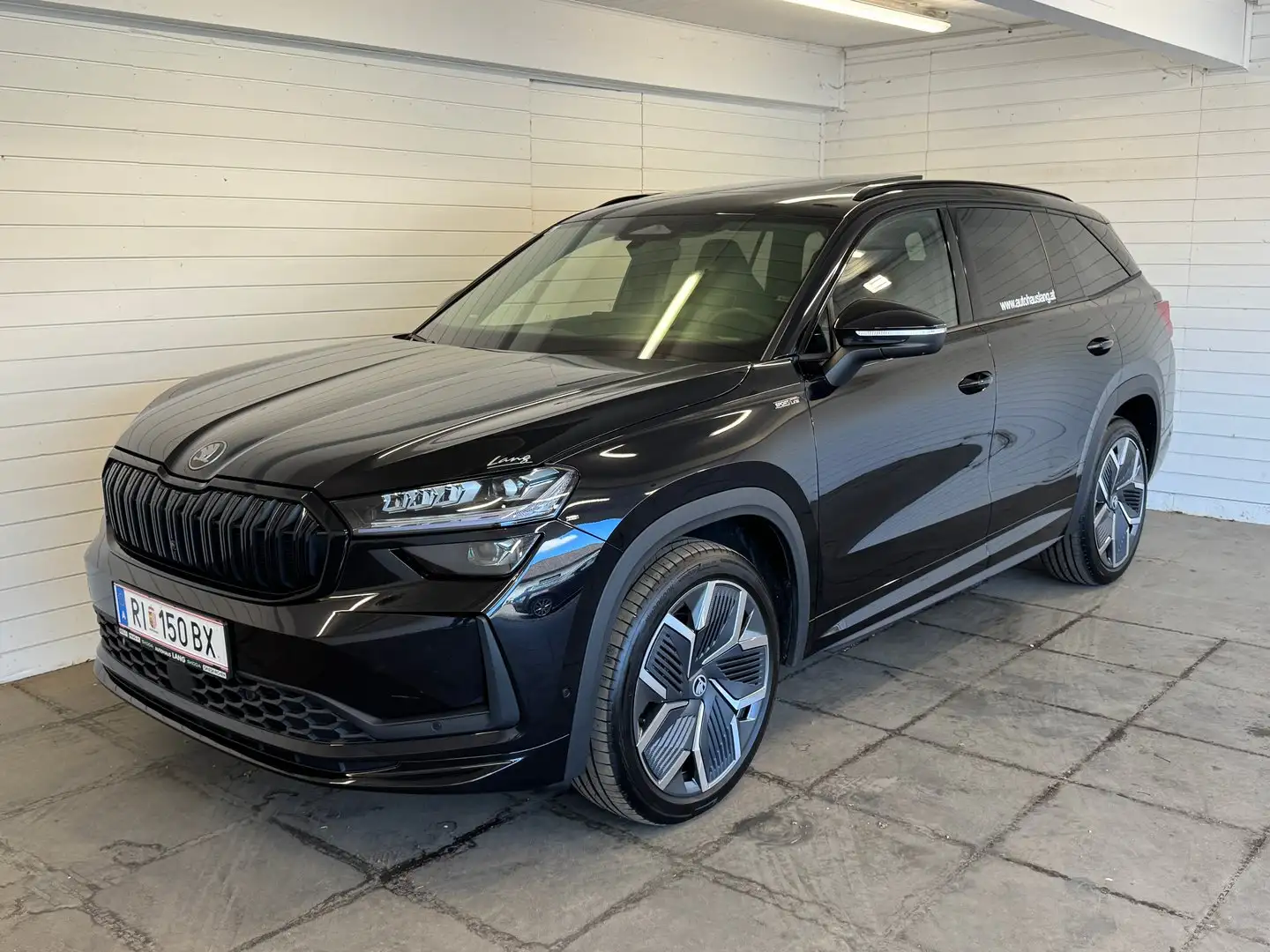 Skoda Kodiaq 4x4 Sportline TDI DSG Schwarz - 1