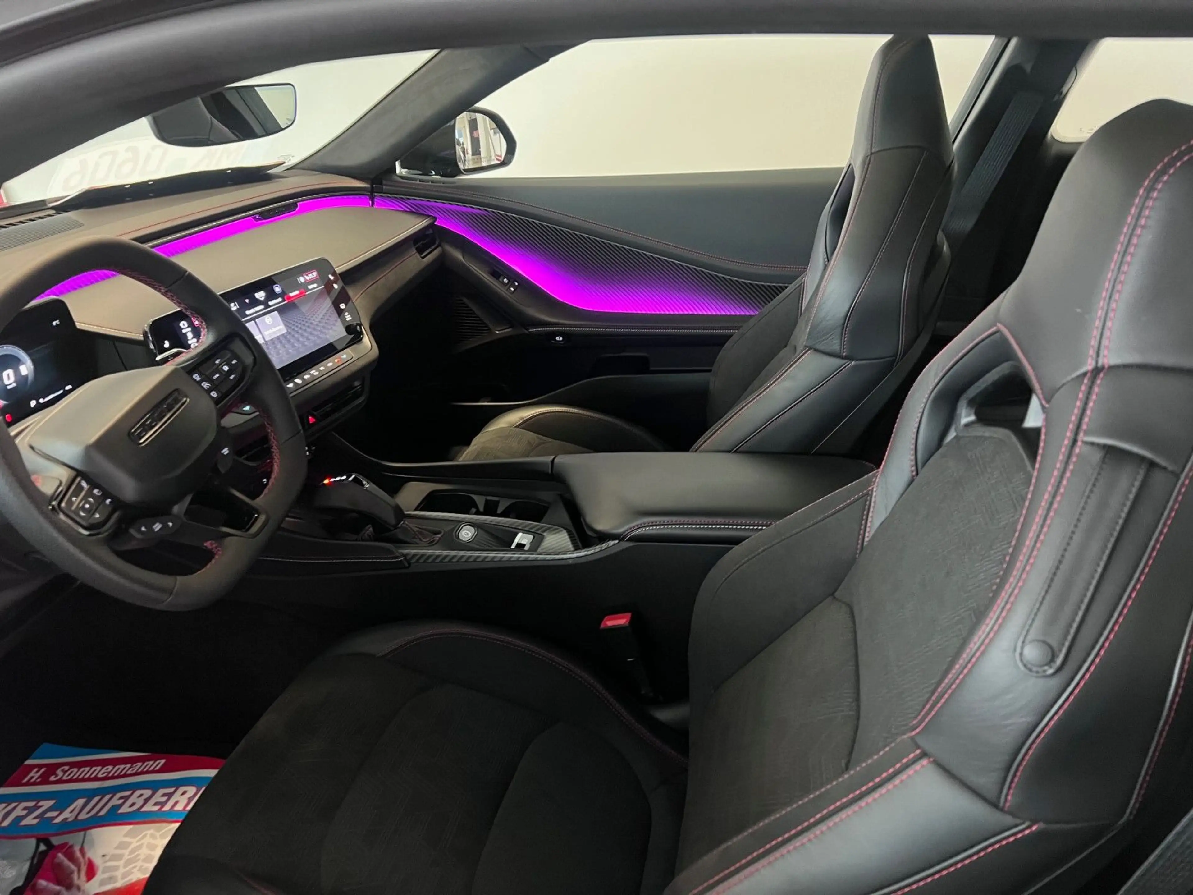 Dodge Charger Daytona EV Scat/ Track/ Plus/Carbon/ Sun — photo 14