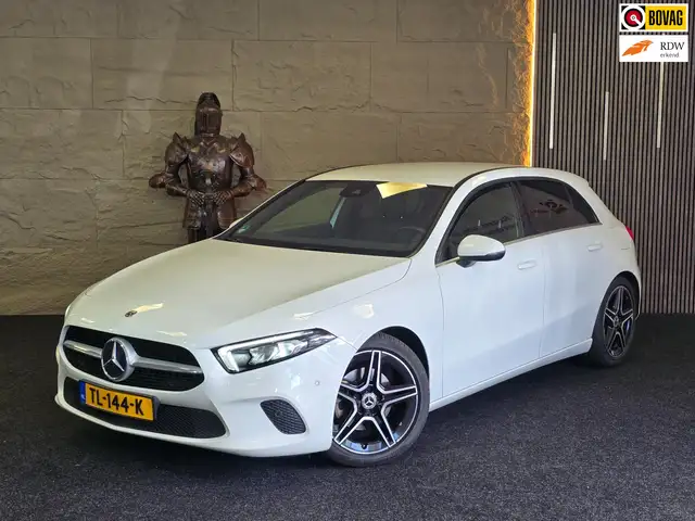 Mercedes-Benz A 200 AMG-Line|AUTOMAAT|1E EIG|NAP|APK|TREKHAAK|LED|PARK