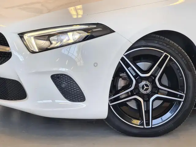Mercedes-Benz A-Class view 11
