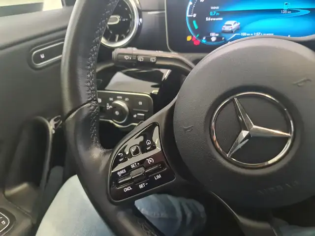 Mercedes-Benz A-Class view 19