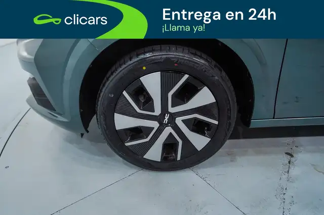 Dacia Sandero view 11