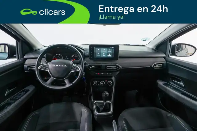 Dacia Sandero view 13