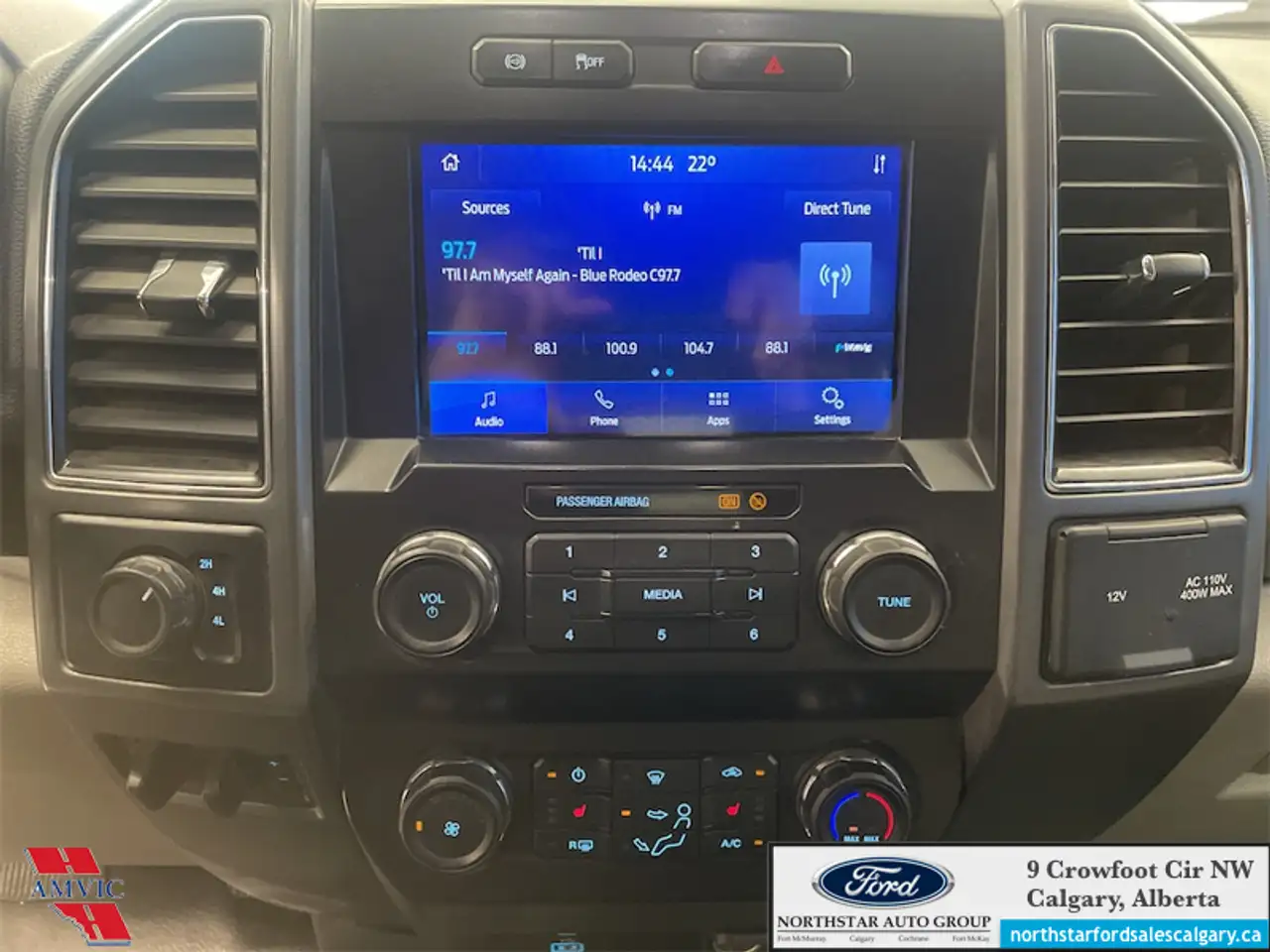 Ford F-550 Super Duty снимка Ford F-550 Super Duty