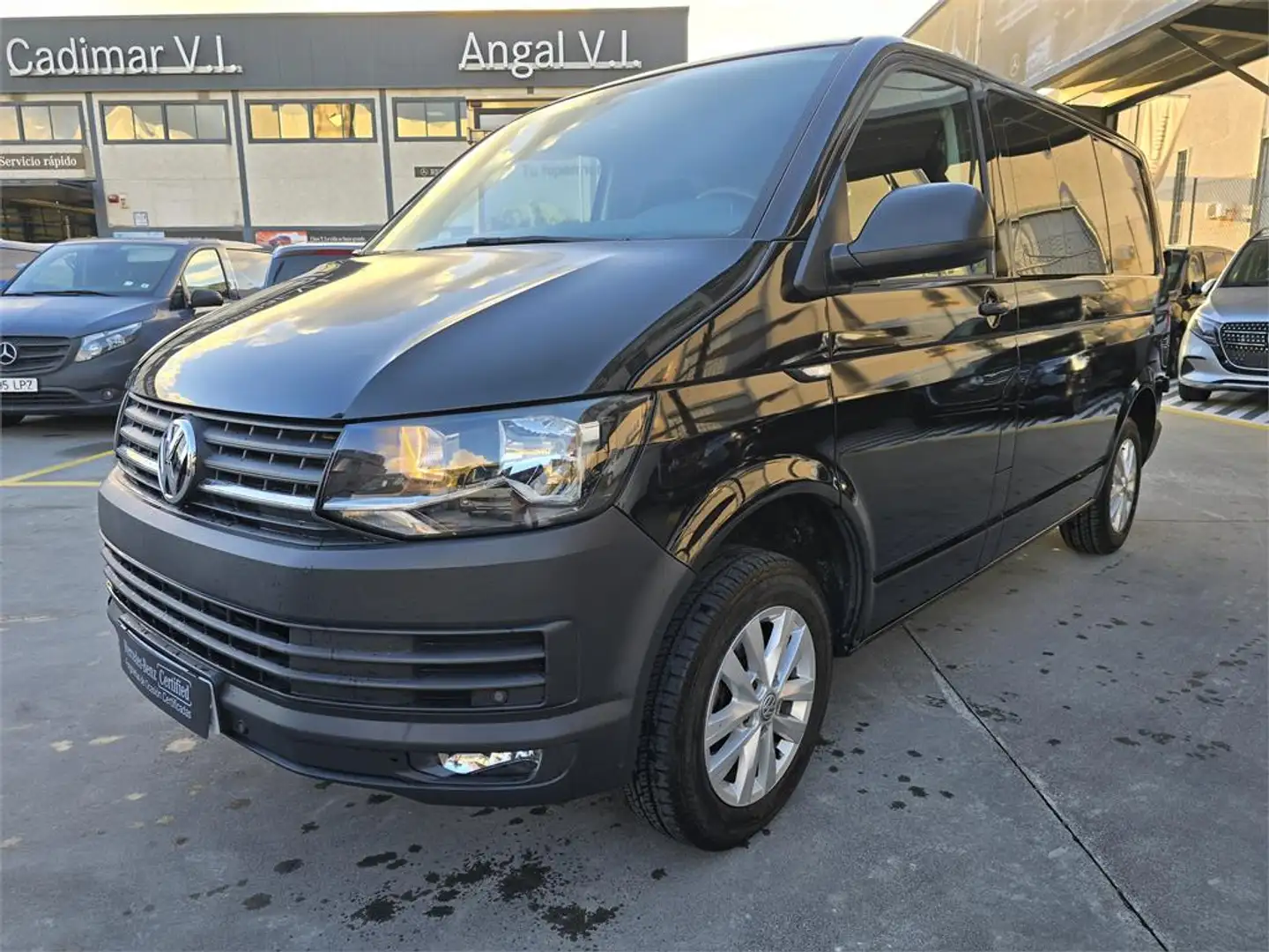 Volkswagen Transporter Furgón Largo TA 2.0 TDI 75kW (102CV) BMT - 1