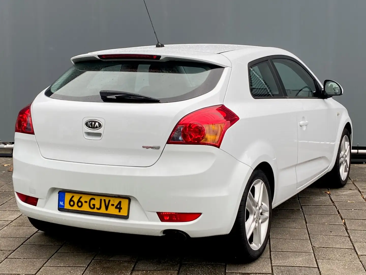 Kia ProCeed / pro_cee'd BWJ 2008 | 1.6 127PK X-ecutive | NAVI | CLIMA | LE Wit - 2