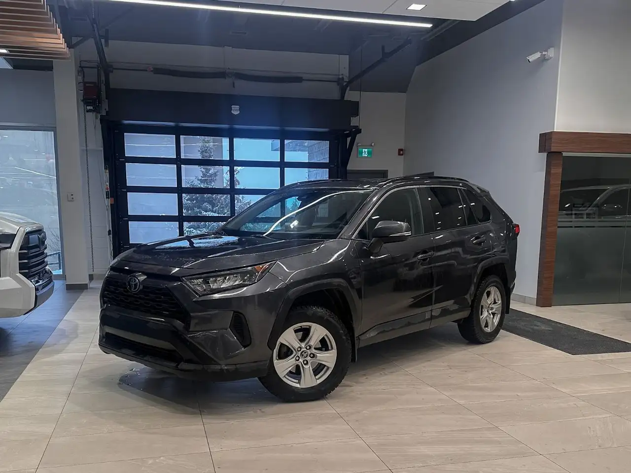 Toyota RAV 4 снимка Toyota RAV 4